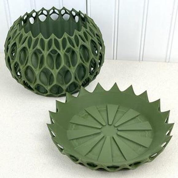 Invader Planter Pot, Small Indoor Flower Pot, Tabletop Planter - Picture 6 of 8